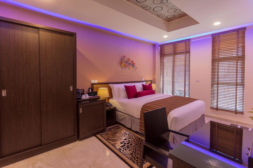 The Avenue & Spa Hulhumalé Exterior foto